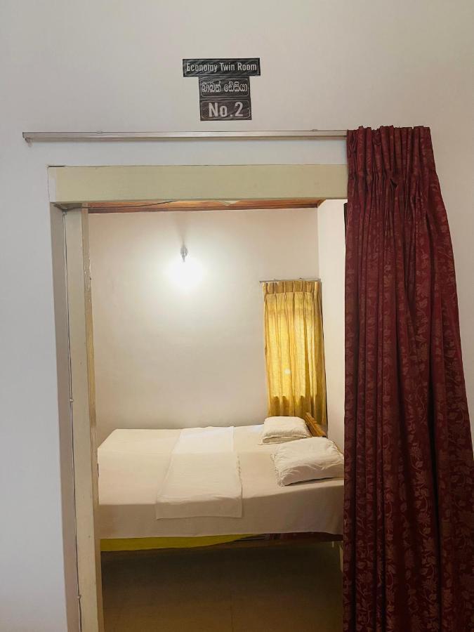 Mangala Lodge Kurunegala Extérieur photo